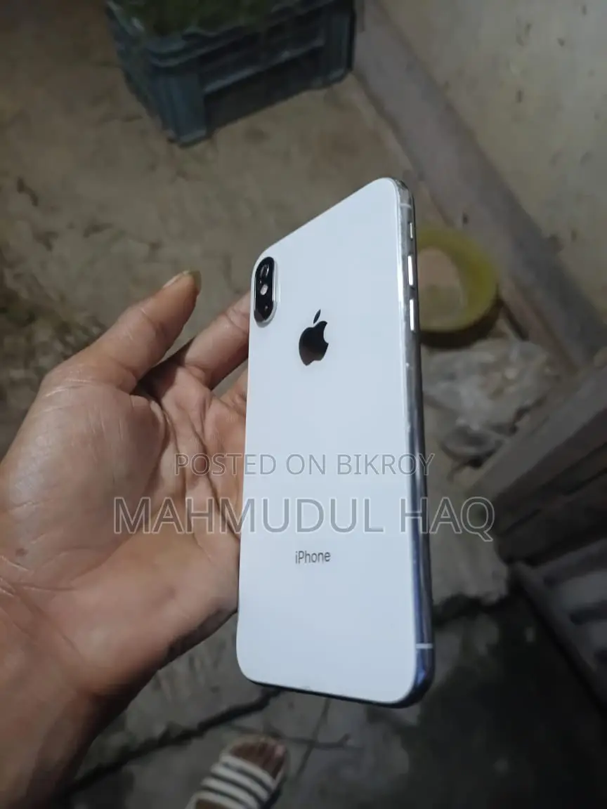 Apple iPhone X 64 GB White