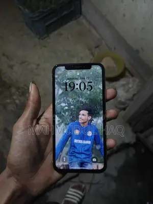 Apple iPhone X 64 GB White