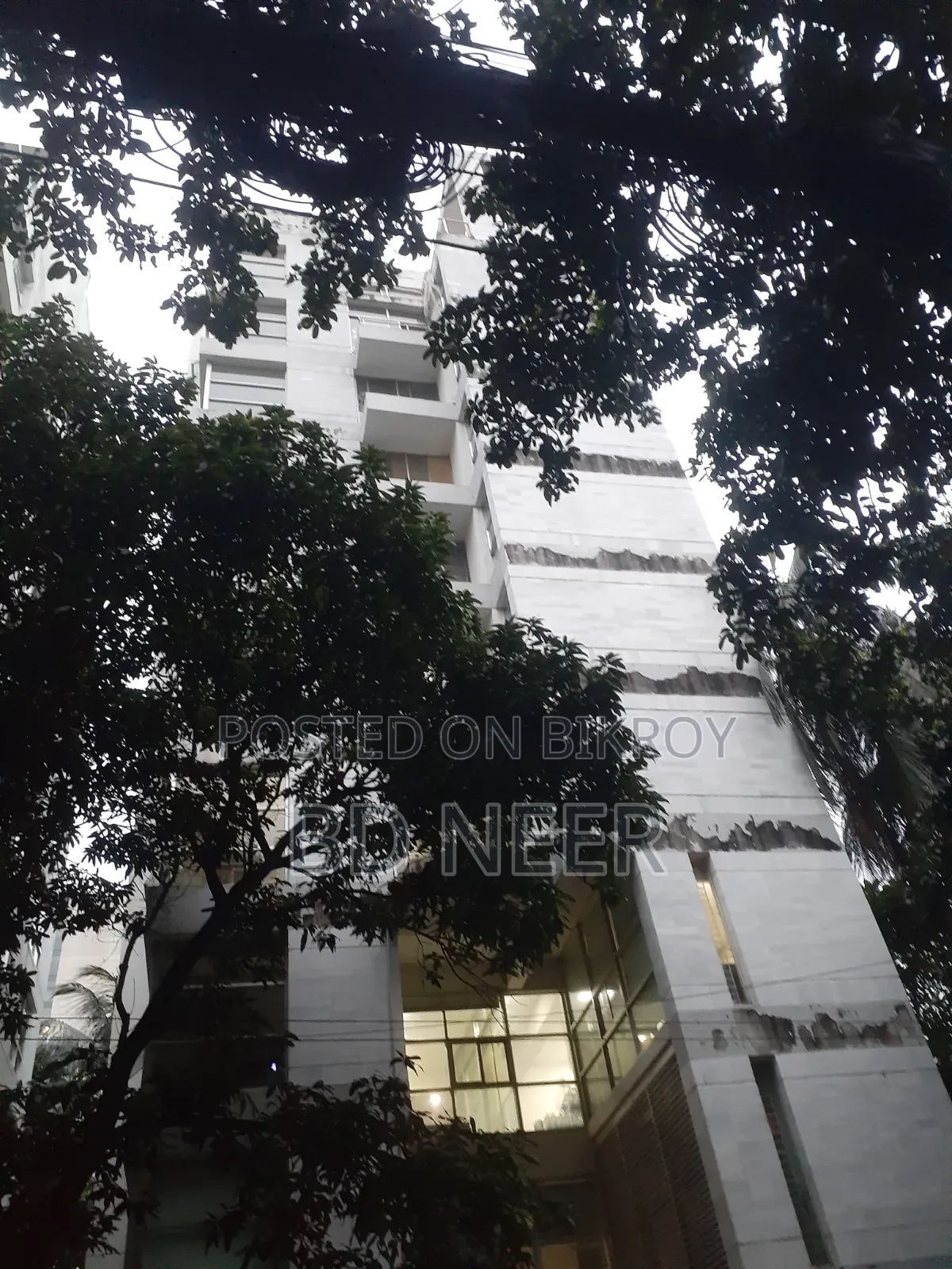 9 Storied Building Available for Rent in Gulshan-2