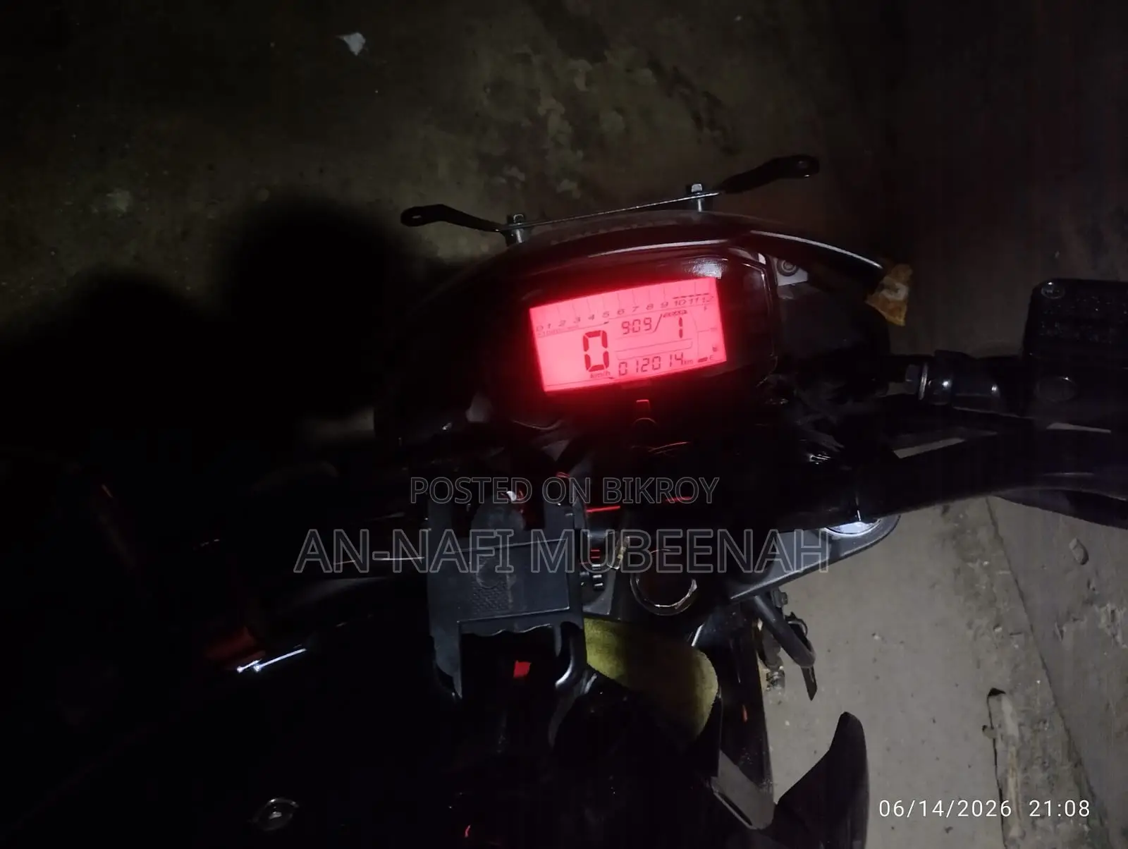 সুজুকি জিক্সার মনোটোন ২০২৪ ব্ল্যাক
