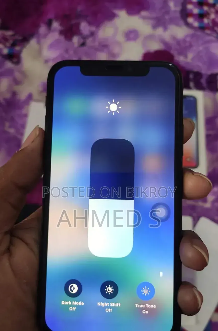 অ্যাপল আইফোন এক্স ২৫৬ জিবি ব্ল্যাক