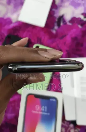 অ্যাপল আইফোন এক্স ২৫৬ জিবি ব্ল্যাক