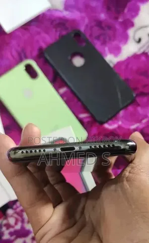 অ্যাপল আইফোন এক্স ২৫৬ জিবি ব্ল্যাক