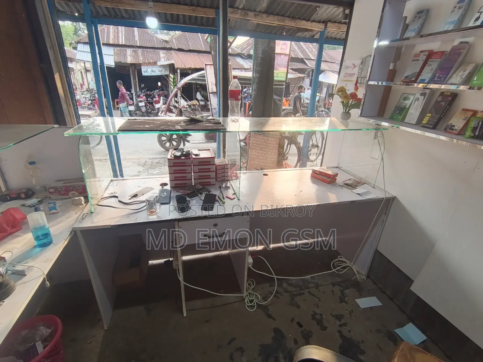 Shop Decoration