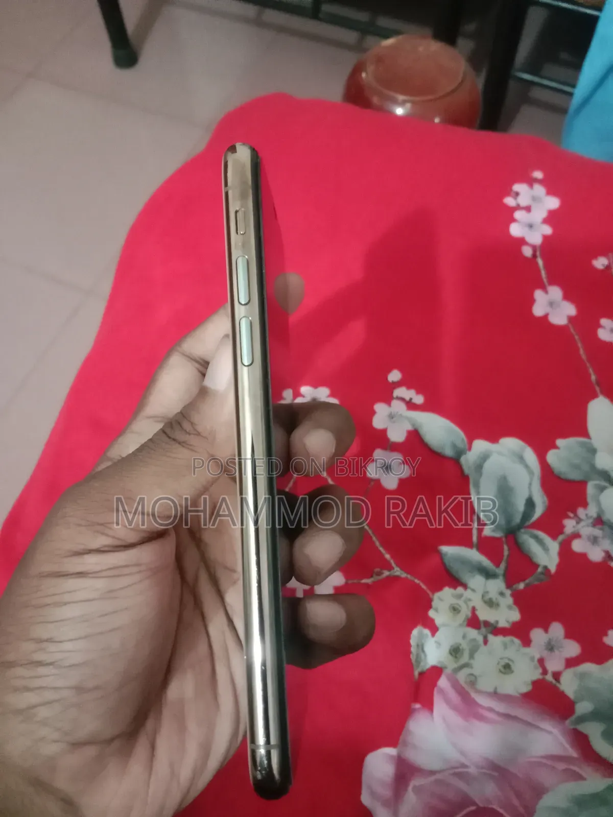Apple iPhone XS 64 GB Gold