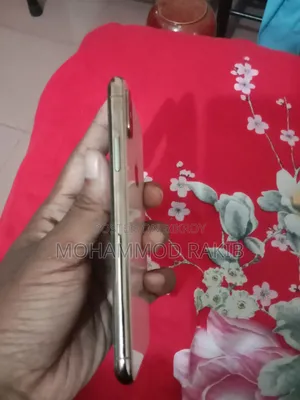 Apple iPhone XS 64 GB Gold