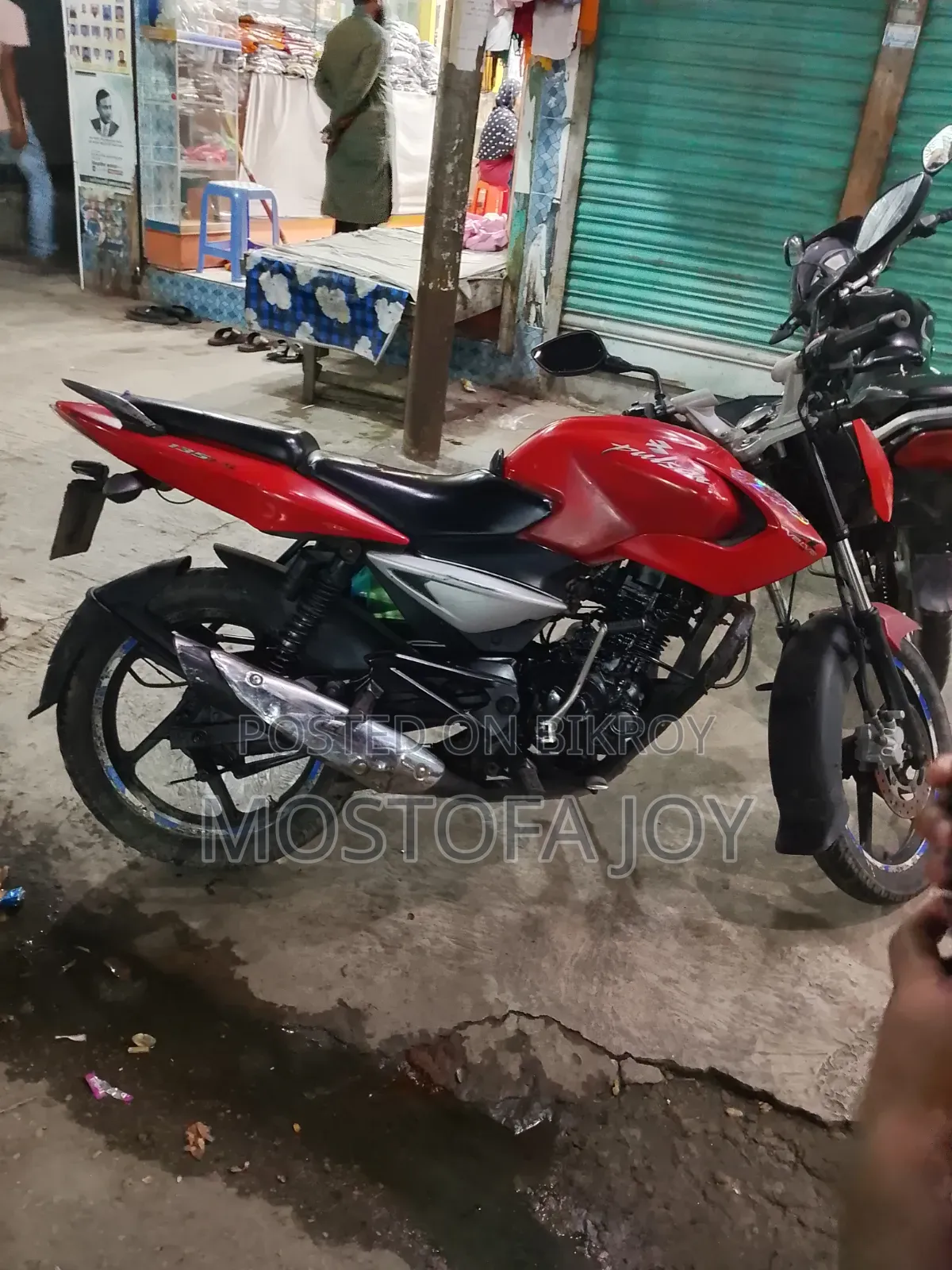 Bajaj Pulsar 135 LS 2018 Red