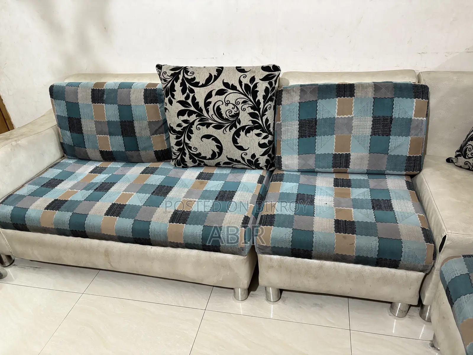 Sofa Set