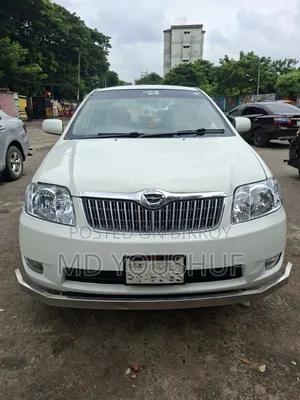 Toyota Corolla Sedan 2004 White