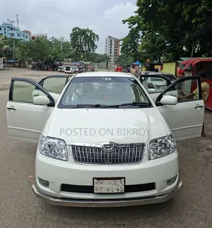 Toyota Corolla Sedan 2004 White