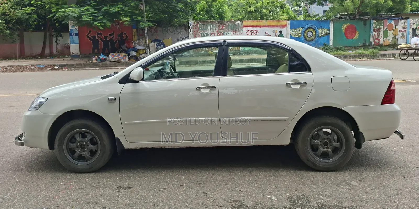 Toyota Corolla Sedan 2004 White