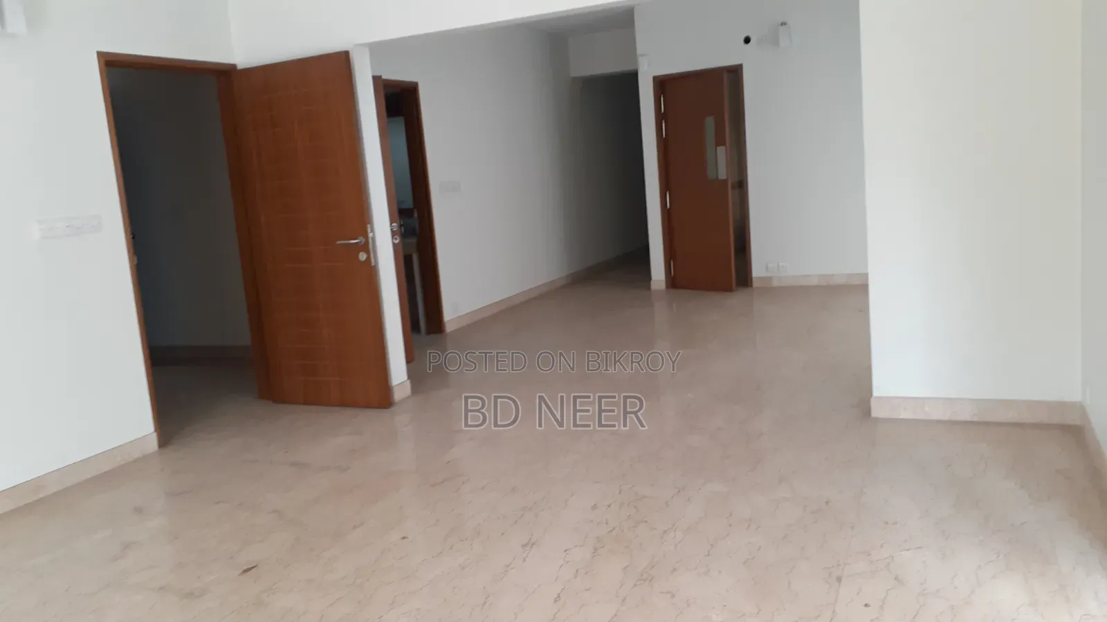 গুলশানে ২০ বেডরুমের বাড়ি ভাড়ার জন্য