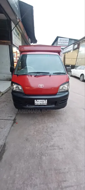 টয়োটা কাভার ভ্যান