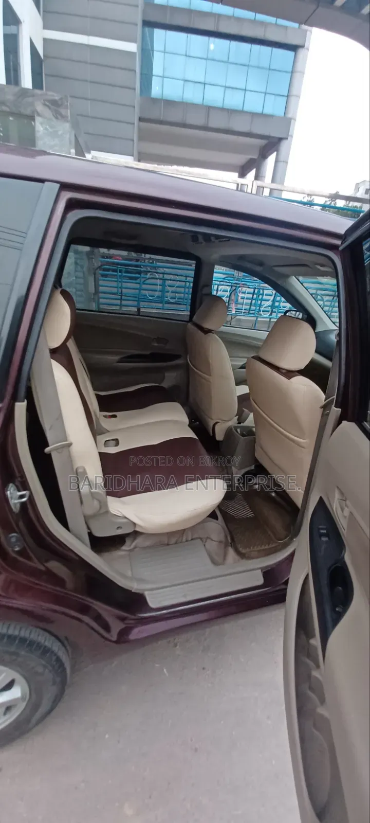 Toyota Avanza 2011 Maroon