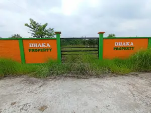 সেক্টর-২৯ এ লেকের কাছে ৩ কাঠা দক্ষিণমুখী জমি