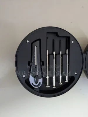 Unique Screwdriver Set