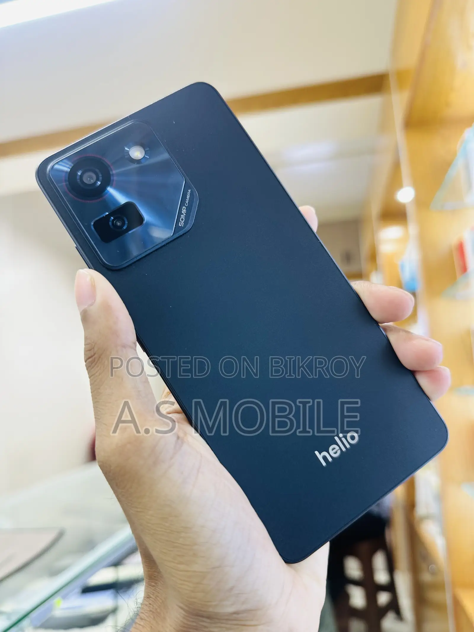 Helio 64 GB Black