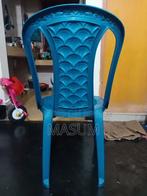 একটি নতুন কন্ডিশনের চেয়ার বিক্রি হবে