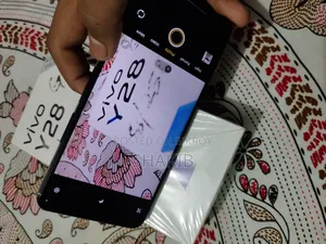Vivo Y28 8 GB Green