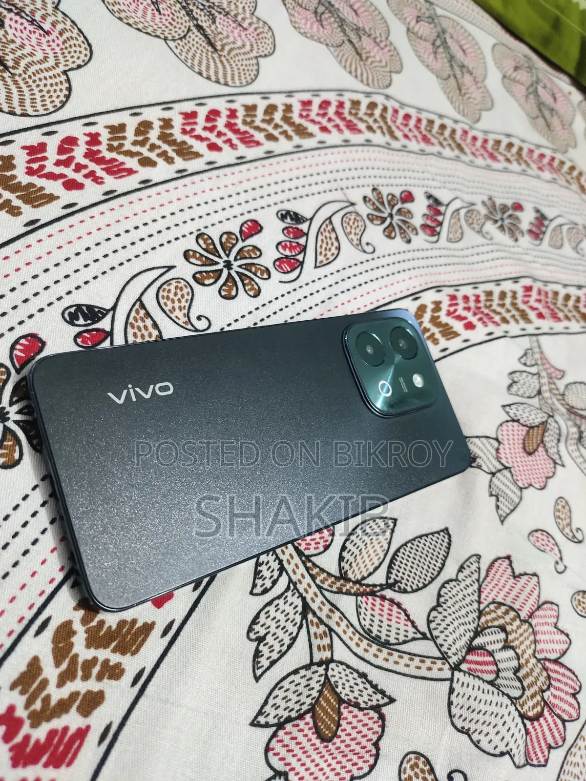 Vivo Y28 8 GB Green