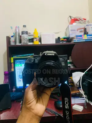 Canon 700d With 50mm Prime Lens.