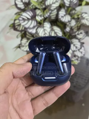 Earbuds TWS