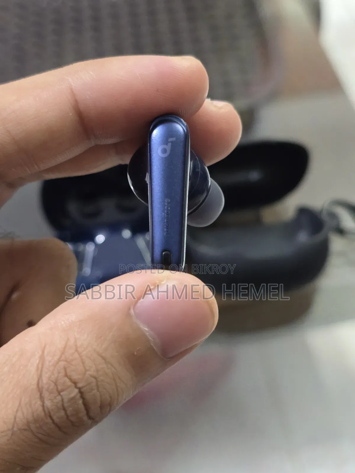 Earbuds TWS