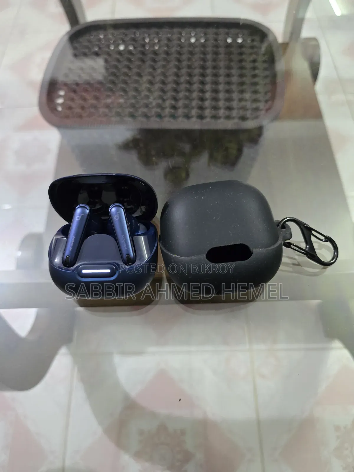 Earbuds TWS