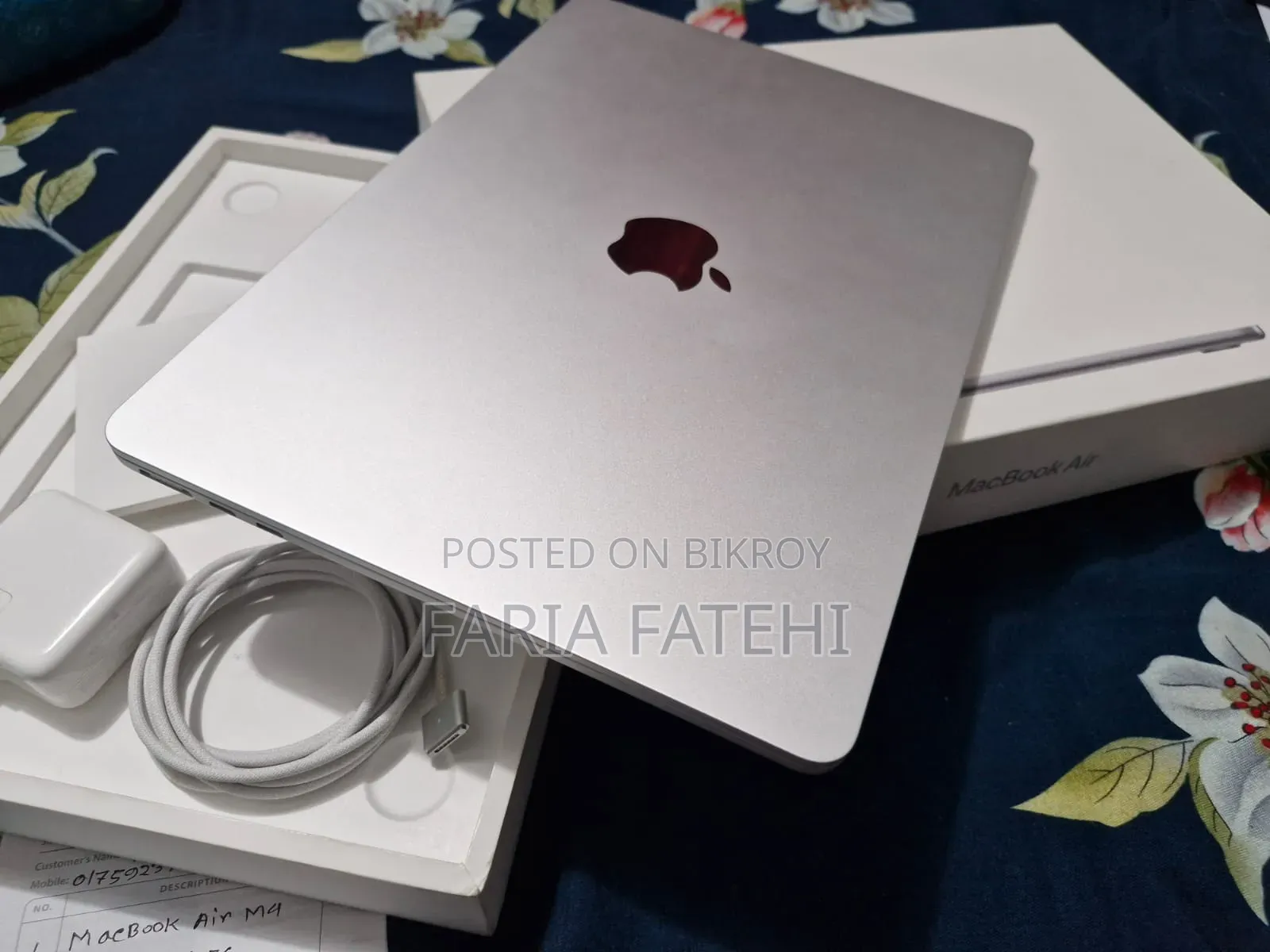 New Laptop Apple MacBook Air 2025 M4 16GB Apple M4 SSD 256GB