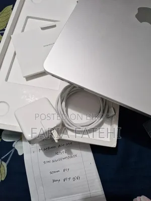 New Laptop Apple MacBook Air 2025 M4 16GB Apple M4 SSD 256GB