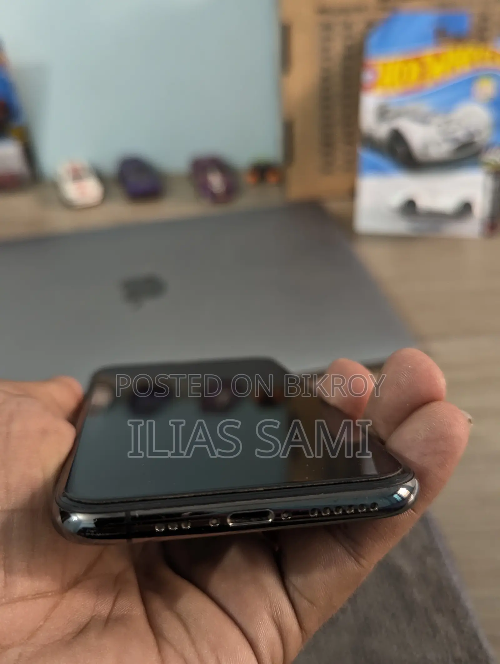 Apple iPhone XS 64 GB Black