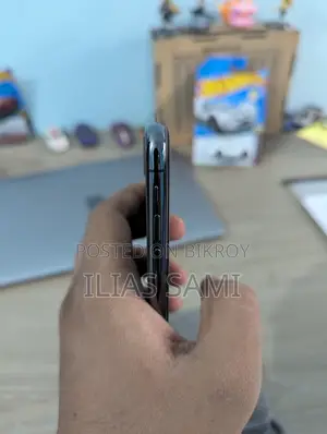 Apple iPhone XS 64 GB Black