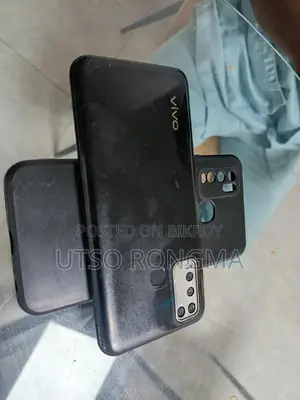 Vivo Y30 128 GB Black
