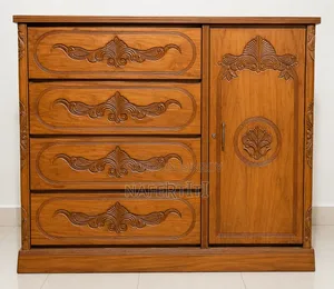 এই Wardrobe টি বিক্রয় হবে। সম্পূর্ণ কাঠের Wardrobe