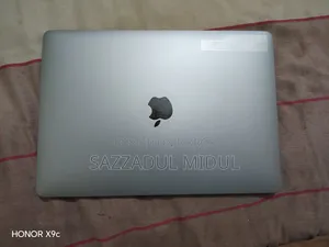 Laptop Apple MacBook Pro 2020 32GB Intel Core I7 SSD 256GB