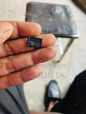 Memory Card.