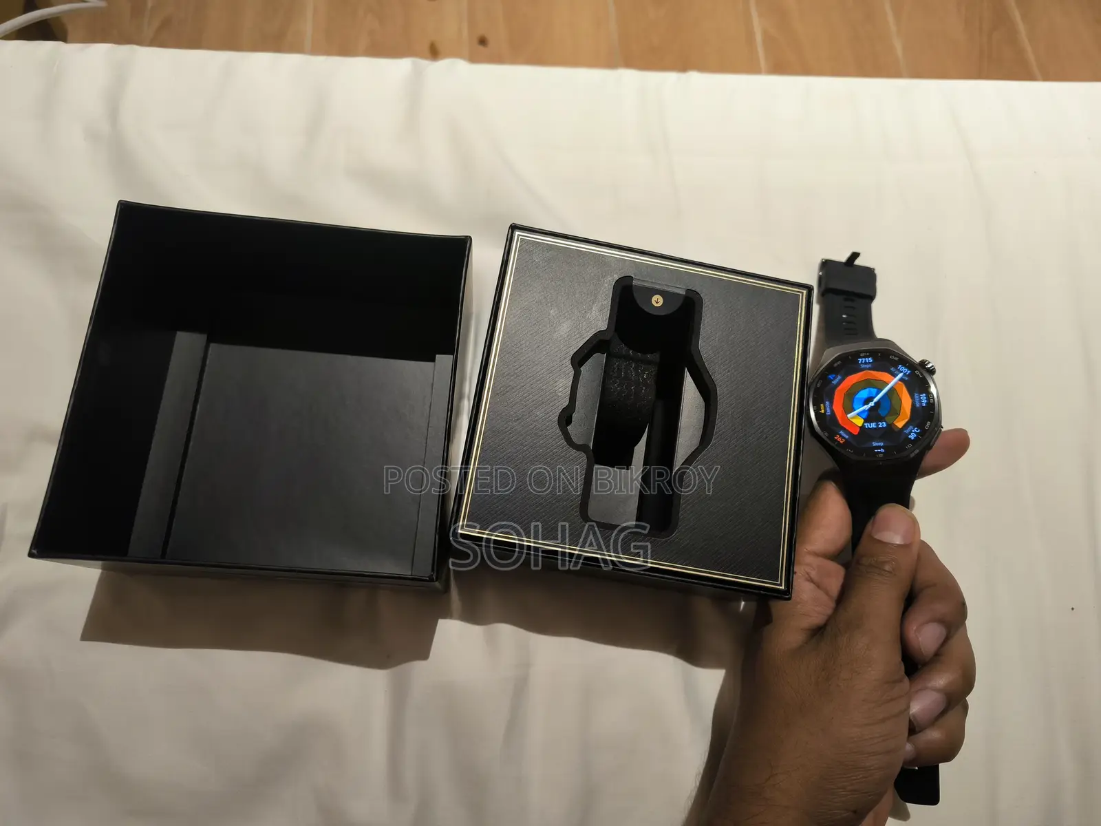 Brand New Huawei Watch Gt 6 Pro (Black)