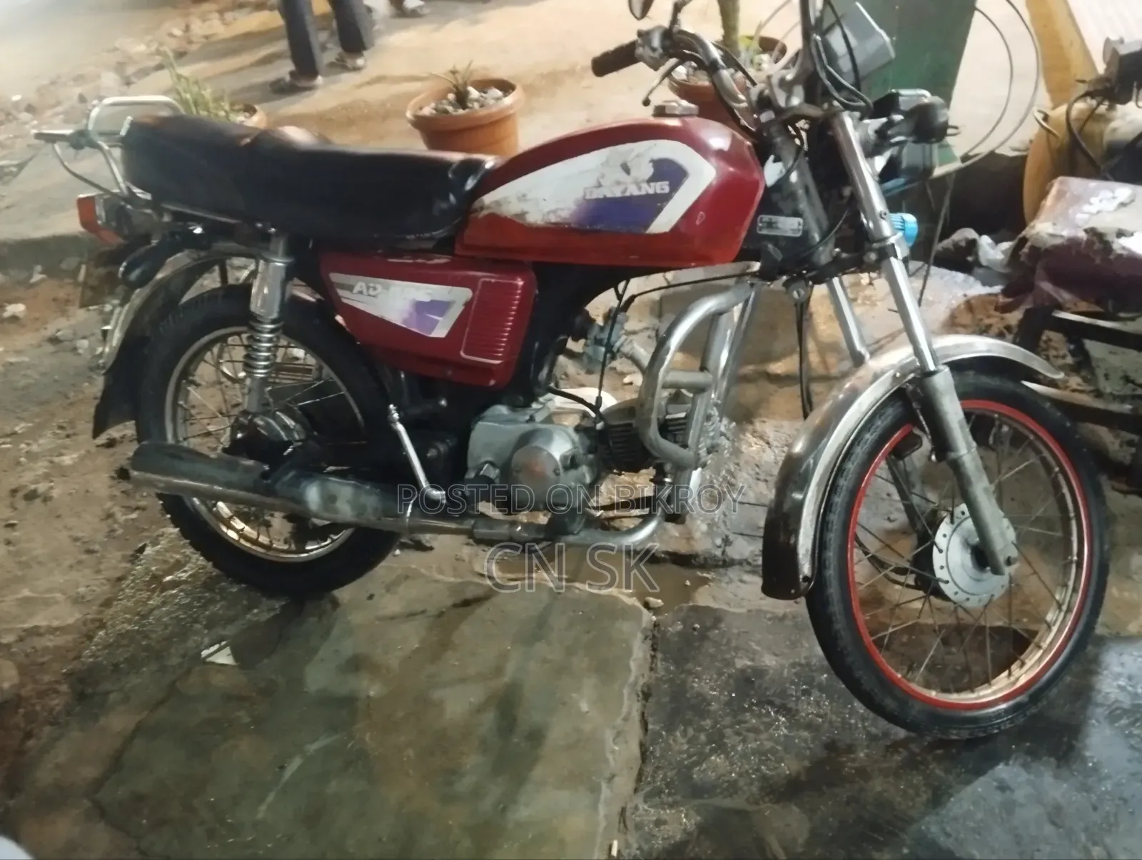 Dayang DY100-M 2004 Red