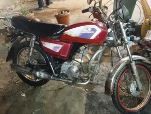 Dayang DY100-M 2004 Red