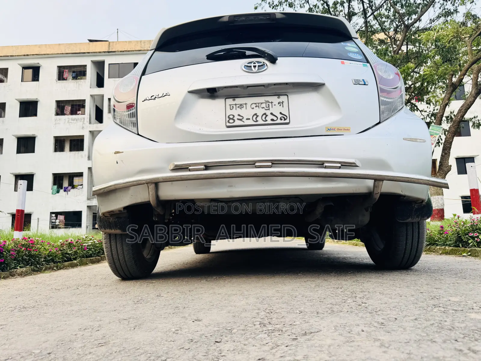 টয়োটা অ্যাকুয়া ২০১৩ সিলভার