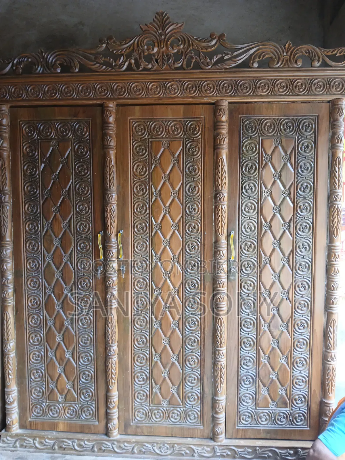 সৌরম পুরাতন আলমারি ৩ পার্ট