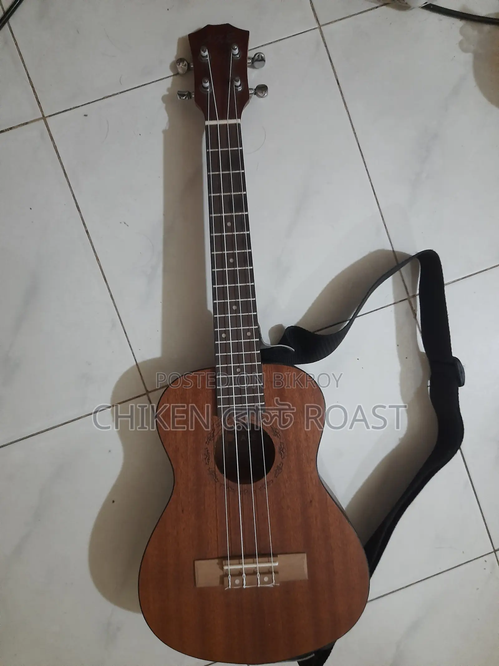Axe Ukulele 26"