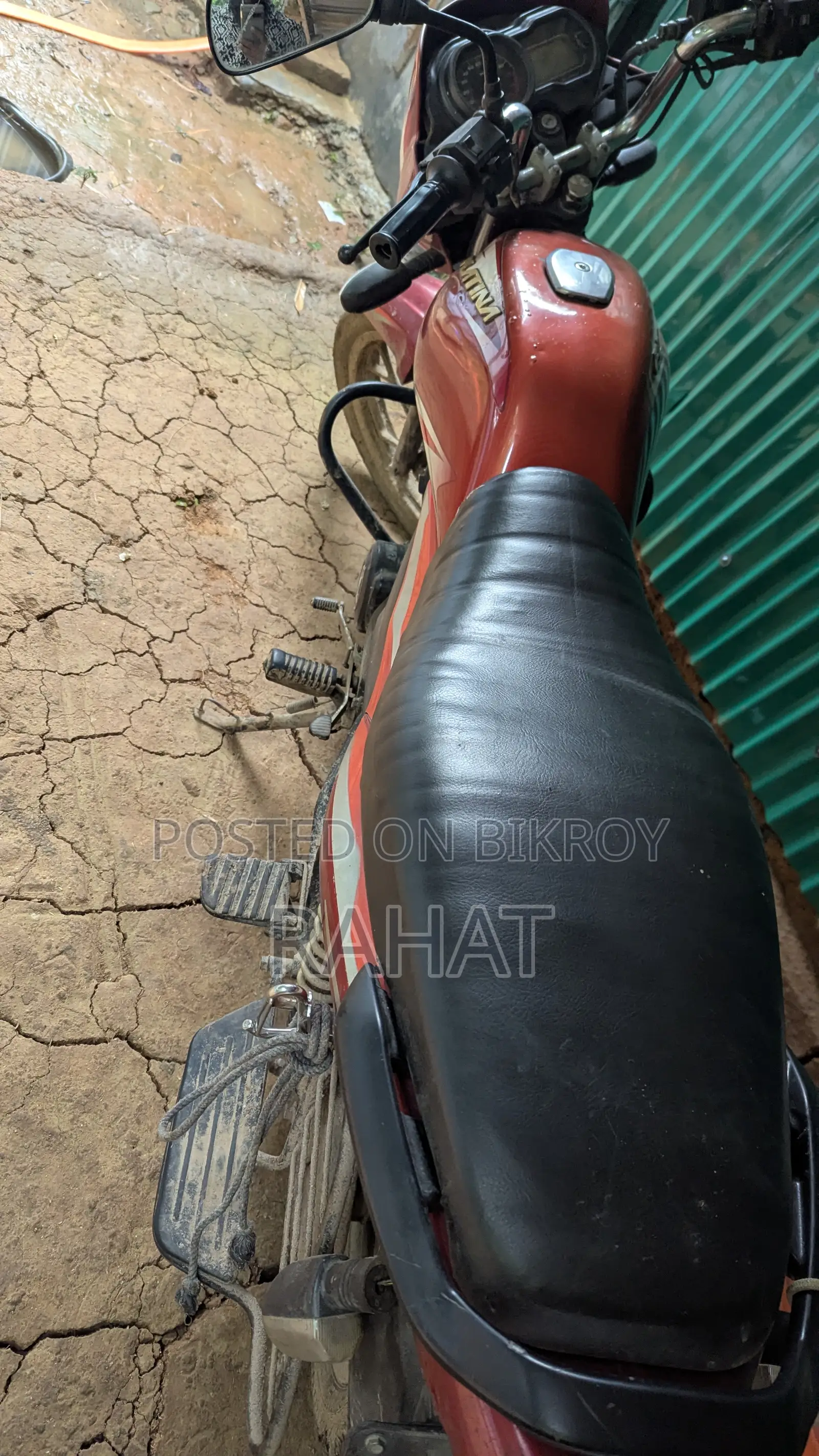 Bajaj Platina 110 ABS 2021 Red
