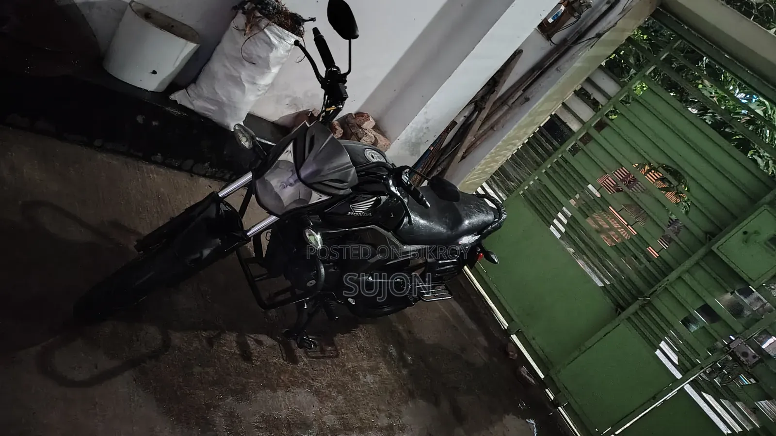 Honda CB 2018 Black