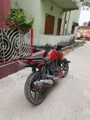 TVS Apache RTR 160 2V 2017 Red