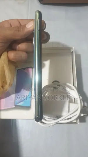 ভিভো ওয়াই১৭ ২৫৬ জিবি ব্লু