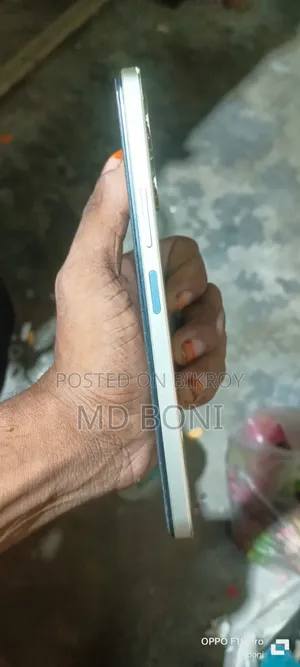 ভিভো ওয়াই১৬ ১২৮ জিবি গোল্ড