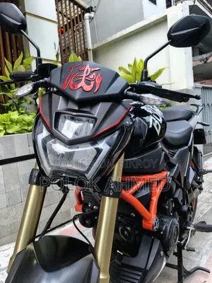 Beetle Bolt Corbet 2022 Black
