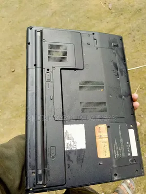 Laptop Fujitsu 4GB HDD+SSD 512GB