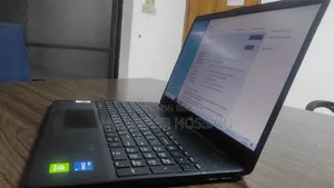 Laptop HP 15-Dw3031 4GB Intel Core I5 SSD 256GB